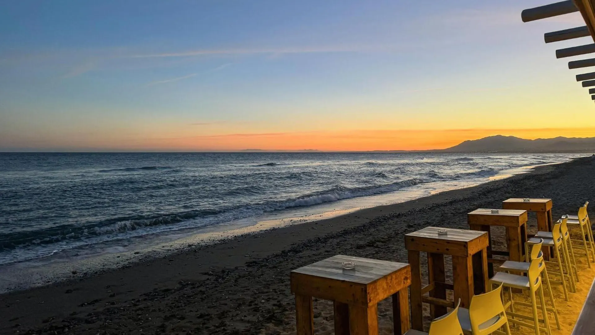 Nice Apartment In Marbella With House Sea View